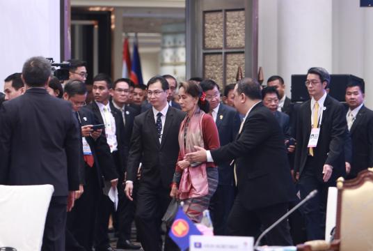 State Counsellor Daw Aung San Suu Kyi came out of the meeting hall after attending ASEAN Leaders’ Retreat of 34th ASEAN Summit. (Photo-Kyaw Zaw Lin)