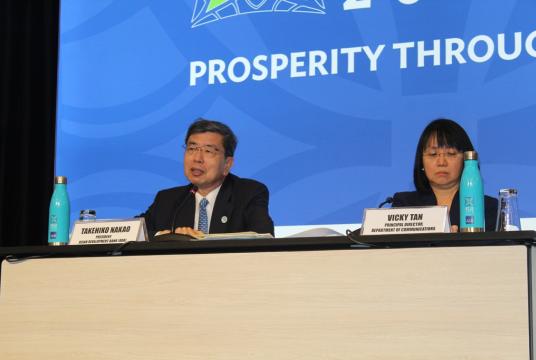 Takehiko Nakao, president of Asian Development Bank (left), explains about ADB's priorities at a press conference in Fiji on May 2 (Photo- Khine Kyaw, Myanmar Eleven)