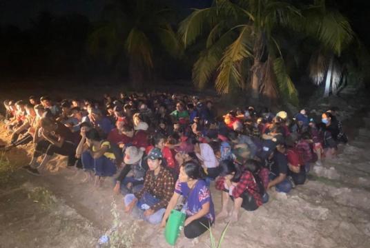 Photo shows the Myanmar nationals arrested by Thai security forces. 