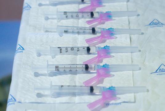 Photo taken on March 12, 2021 shows AstraZeneca/Oxford vaccines at a hospital in Caceres province in Spain. [Photo/Xinhua]