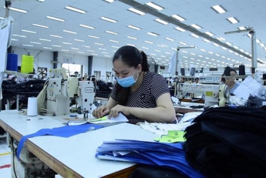 A garment and textile production line at Kydo Company at Pho Noi A Hung Yen Industrial Park. — VNA/VNS Photo Pham Kien