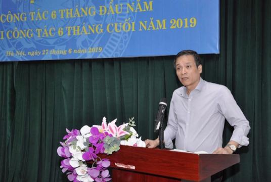 General director of the Ministry of Finance’s Insurance Supervisory Authority Phung Ngoc Khanh speaks at the conference. (Photo: mof.gov.vn) 