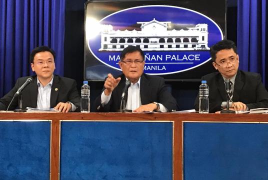 MWSS Administrator Reynaldo Velasco (center) responds to media questions during a briefing on Wednesday, March 20, 2019, after their meeting with President Rodrigo Duterte on Tuesday night. INQUIRER.net/Nestor Corrales