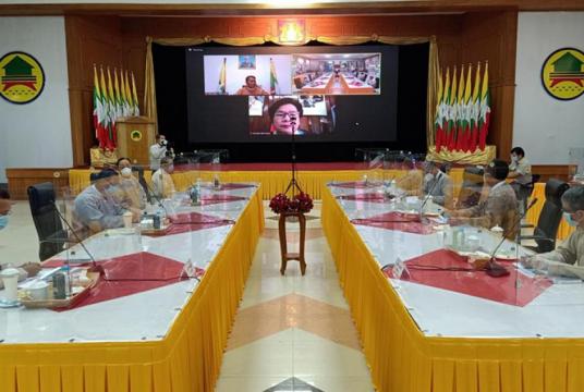 The fourth meeting of the Leading Committee for the Yangon Elevated Expressway and Outer Ring Road Project in progress (Photo: MOI) 