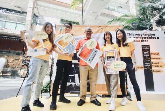 Minister for the Environment and Water Resources Masagos Zulkifli joined four students from four tertiary institutions to pledge to reduce and recycle e-waste on their campuses, at Westgate Mall on March 3, 2019.PHOTO: RE-WIRED SINGAPORE