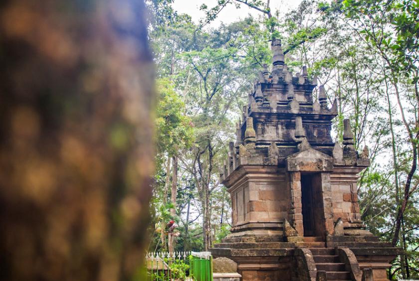 Cangkuang Temple is the only Hindu temple on Sundanese soil. (Shutterstock/Sony Herdiana)