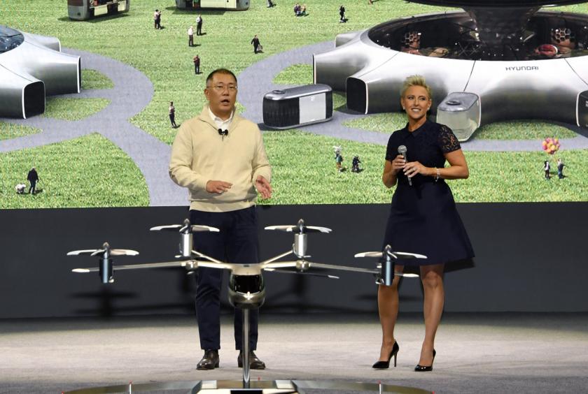 Hyundai Motor Group Executive Vice Chairman Chung Euisun (left) speaks during a media event held at Consumer Electronics Show 2020 in Las Vegas, Monday. (Hyundai Motor Group)