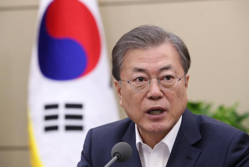 President Moon Jae-in speaks at a meeting with senior aides on Monday. Yonhap President Moon Jae-in speaks at a meeting with senior aides on Monday. Yonhap