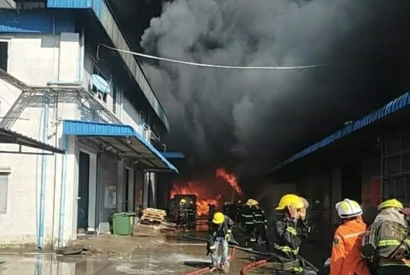 Fire breaks out at Mattress Factory in Shwe Lin Ban Industrial Zone