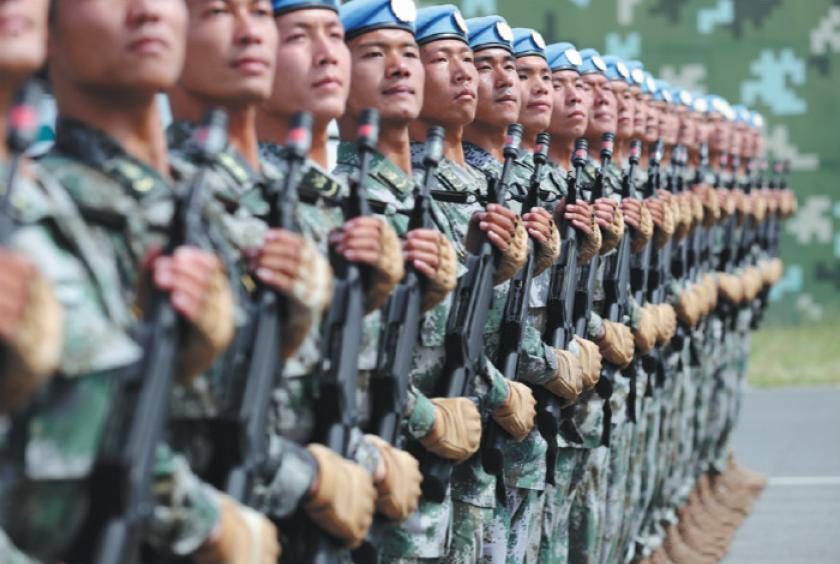 Soldiers attend a training session this month to prepare for the military parade in Beijing on Tuesday marking the 70th anniversary of the founding of the People’s Republic of China. KUANG LINHUA / CHINA DAILY 