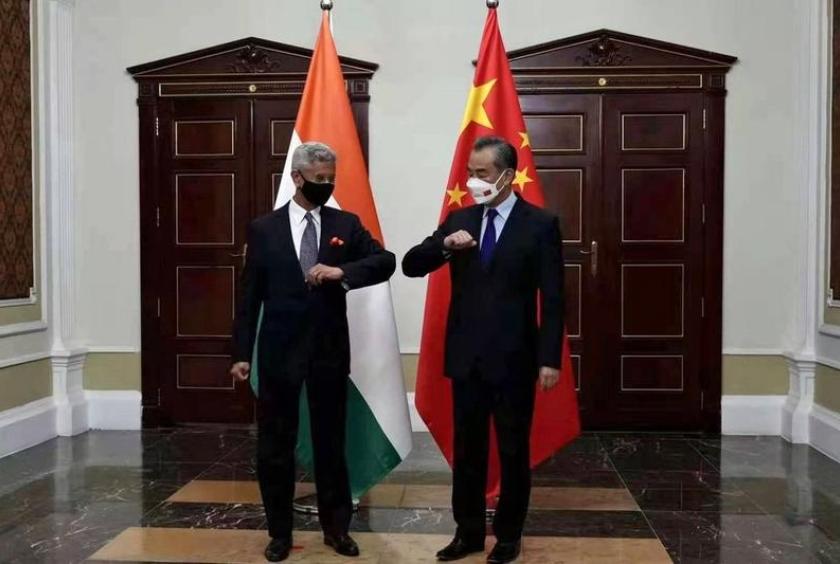 hinese State Councilor and Foreign Minister Wang Yi (R) meets with Indian External Affairs Minister Subrahmanyam Jaishankar in Dushanbe, Tajikistan, Sept. 16, 2021. (Xinhua)