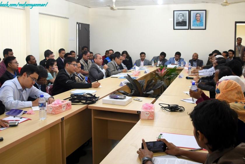 Myanmar delegation meets displaced persons in Bangladesh. (Photo-MOFA Myanmar)