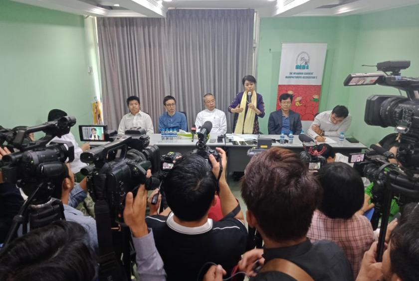 Myanmar Garment Entrepreneurs Association held a press conference, at the UMFCCI (headquarters) in Yangon on 21 February.