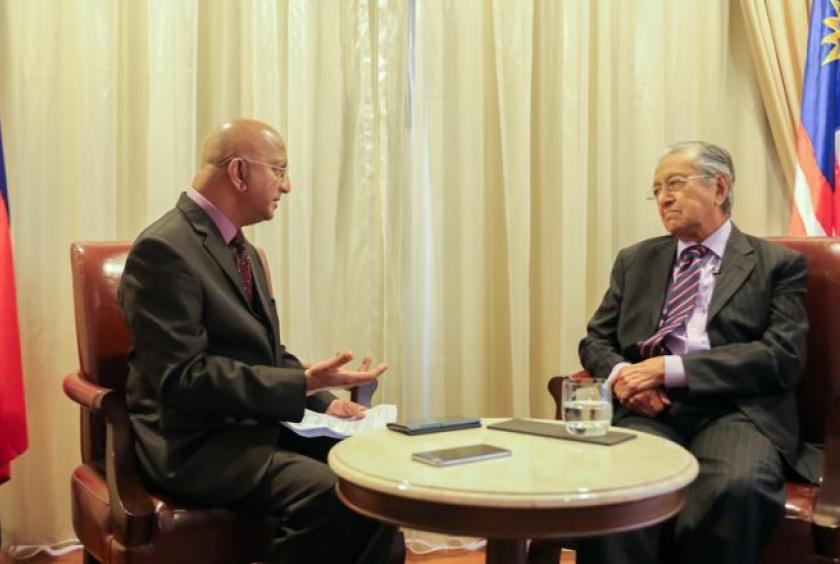 The Post’s executive editor-in-chief Joshua Purushotman conducts an exclusive interview with Malaysian Prime Minister Dr Mahathir Mohamad on Tuesday. YOUSOS APDOULRASHIM