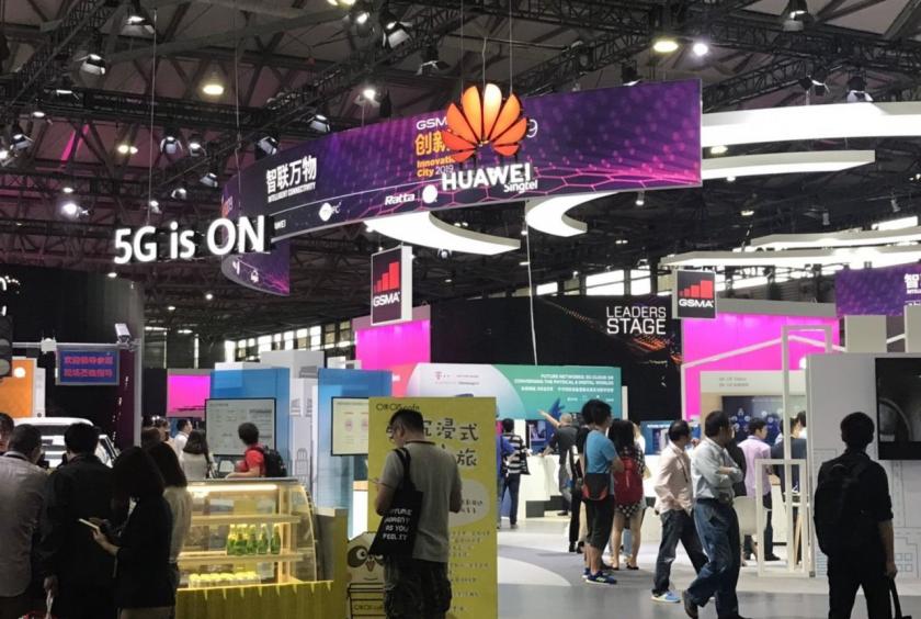Huawei showcases a full range of 5G network and solutions at Mobile World Congress 2019 (MWC19) Shanghai, China. The MWC19 event conducts during June26-28 with the theme “Intelligent Connectivity” in Shanghai, China.