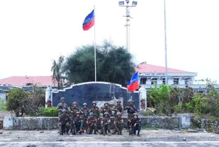 Photo shows some AA troops before Thandwe Airport as it announces control over the airport. 