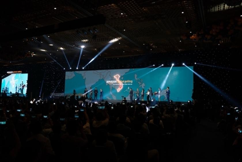 Over 2,000 sellers participate in Amazon’s first Cross-border E-commerce Summit held in HCM City on Wednesday. — VNS Photo