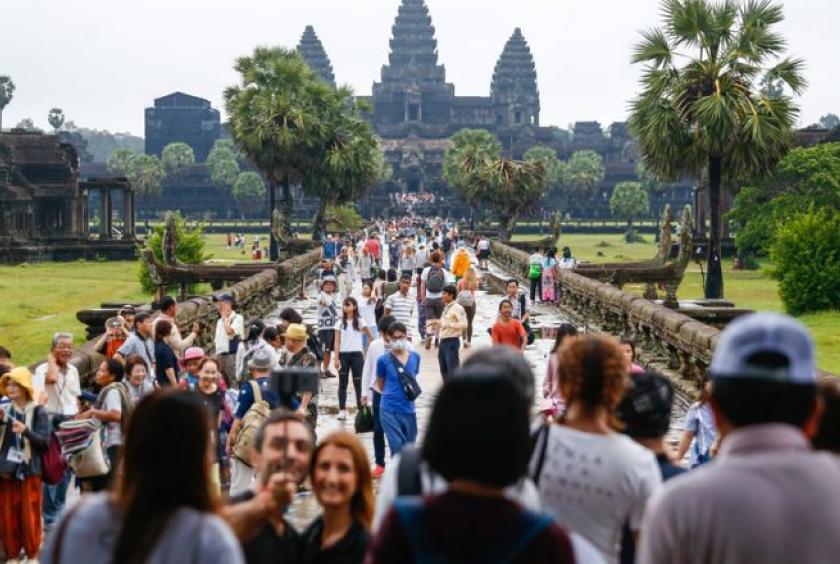 The Ministry of Foreign Affairs has urged tourirts to only use their official website when applying for visas for Cambodia./Sreng Meng Srun/Phnom Penh Post