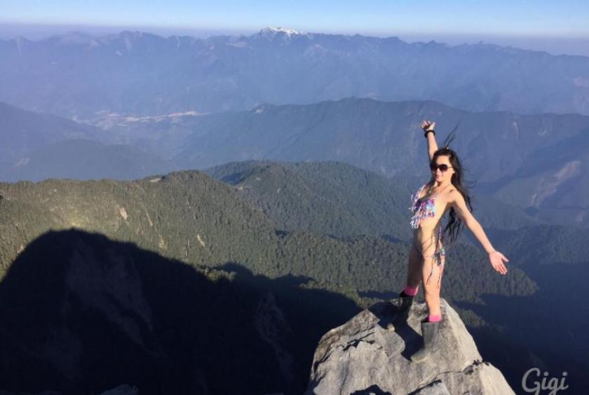 Taiwan's 'Bikini Climber' social media star dies after 