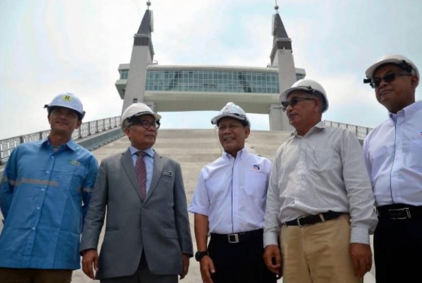 Kuala Terengganu Drawbridge In Malaysia To Be Opened For Test Run From June 2 17 Asianewsnetwork Eleven Media Group Co Ltd