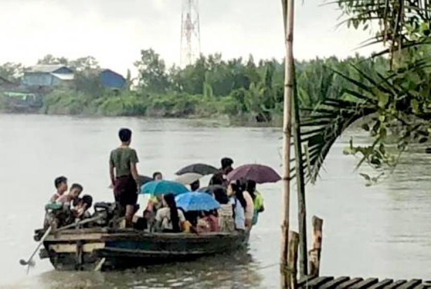 IDPs arriving at Sedipyin Village