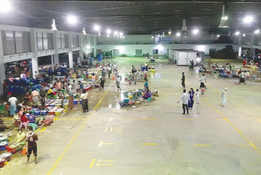 Photo shows the night fish market in Myeik