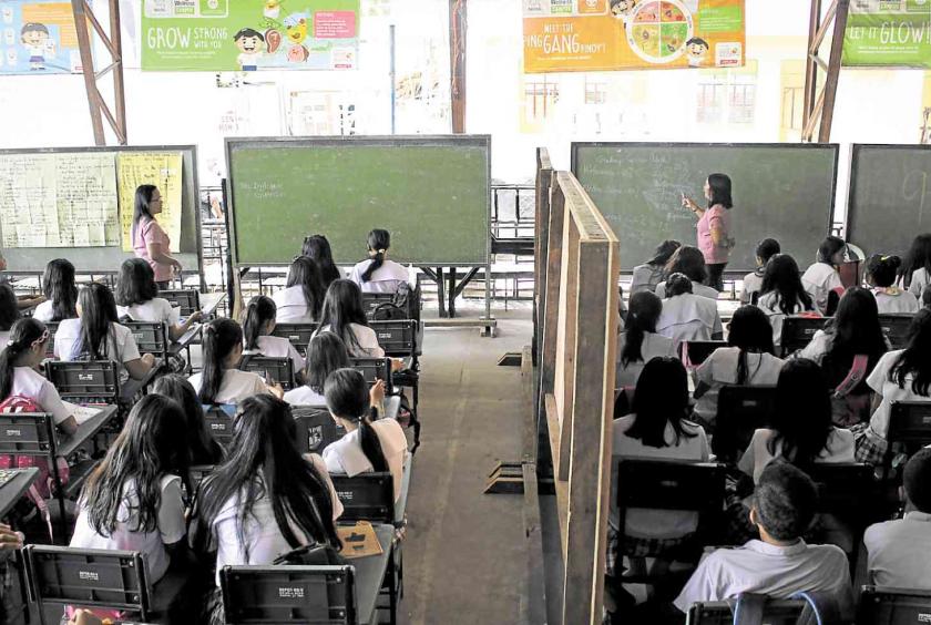 POOR IN READING, MATH, SCIENCE Filipino 15-year-olds fared the worst in reading and landed second to the last in math and science among students from 79 countries in a global assessment of educational achievement, prompting Education Secretary Leonor Briones to order a review of the country’s basic education and the effectivity of English asmedium of instruction. 