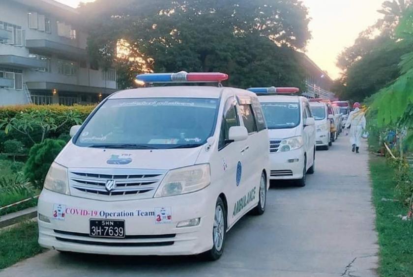 Ambulances seen in Mandalay Region to take Covid-19 patients to hospitals (Photo-Yin-bat-tu Nyi-naung Rescue Team) 