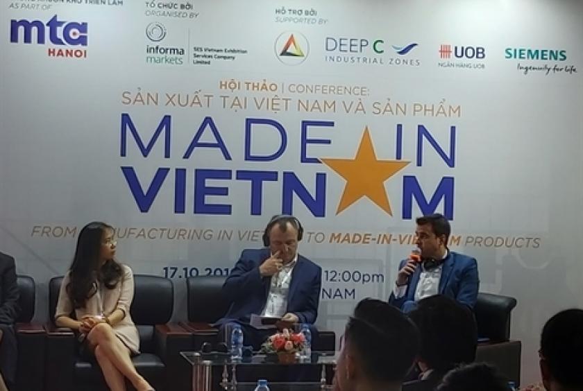 Viet Nam’s strong economic growth would continue this year, driven by increasing FDI and robust domestic demand. — VNS Photo Le Vy