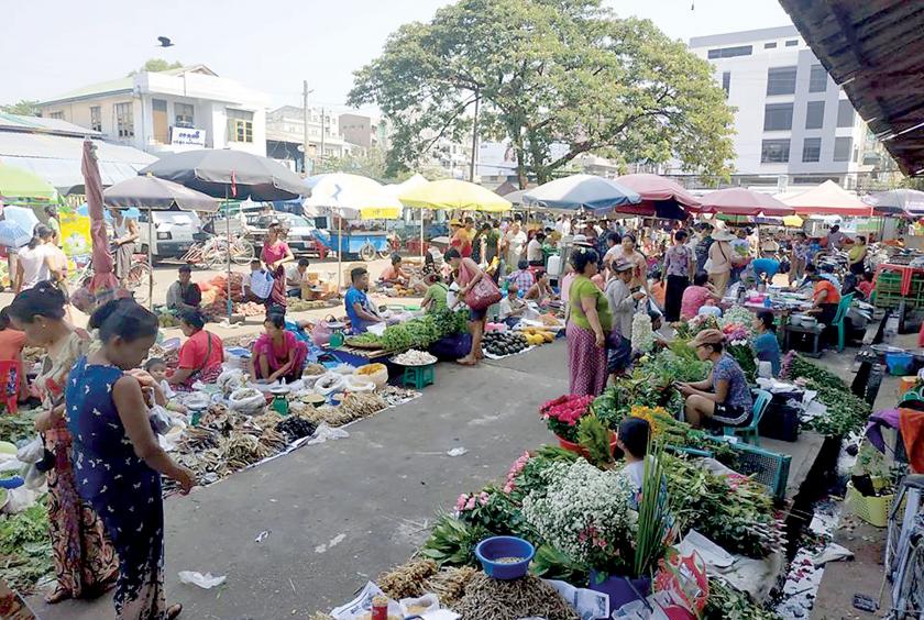 A market in Yangon. (Photo-Shine Lin Aung)