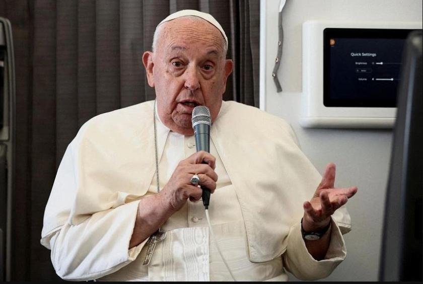 The future of Myanmar must be peace that is based on respect for the dignity and rights of all, Pope Francis said. PHOTO: REUTERS