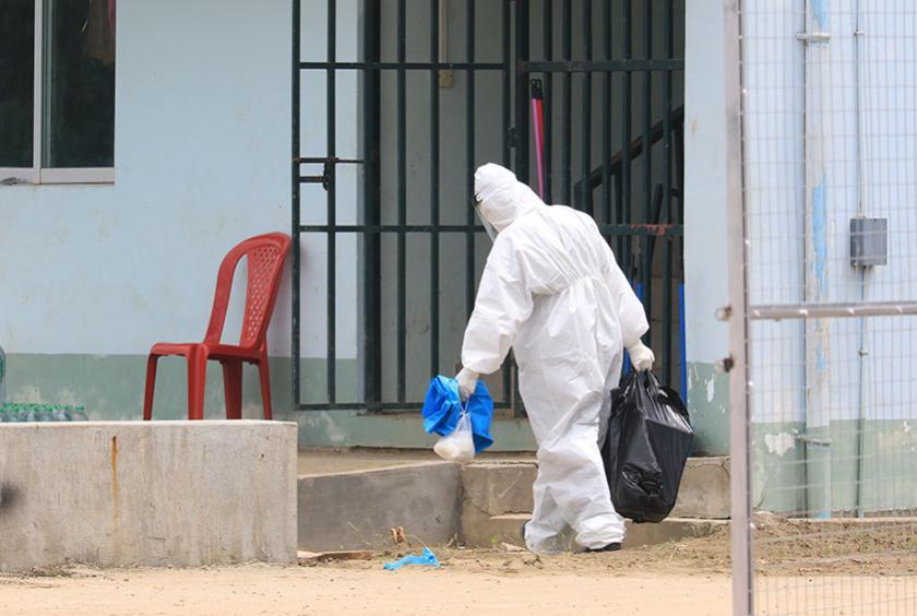 Caption: Volunteers helping at the quarantine centers