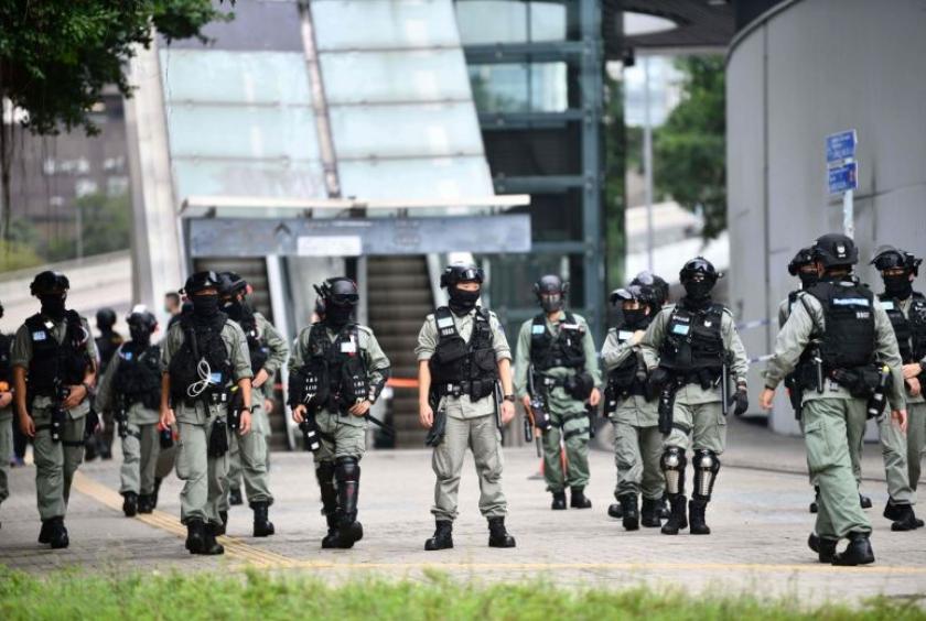 https://elevenmyanmar.com/sites/news-eleven.com/files/styles/news_detail_image/public/news-images/rk_riotpolice-hk_270520.jpg?itok=Mgq_M_1j https://elevenmyanmar.com/sites/news-eleven.com/files/styles/news_detail_image/public/news-images/rk_riotpolice-hk_270520.jpg?itok=Mgq_M_1j