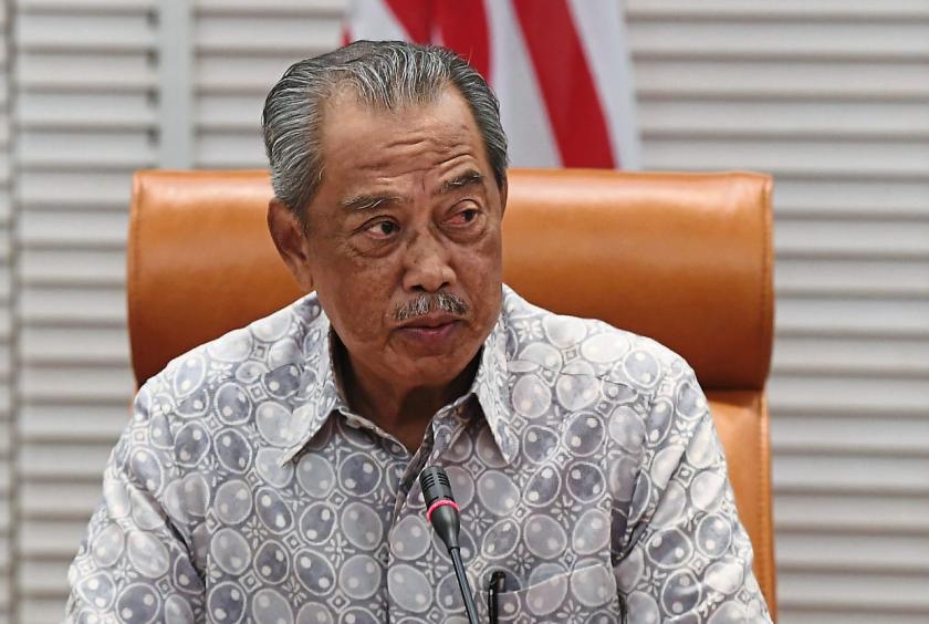 Homebound: The Prime Minister said he will be video conferencing his meetings and work will go on despite being quarantined. — Bernama