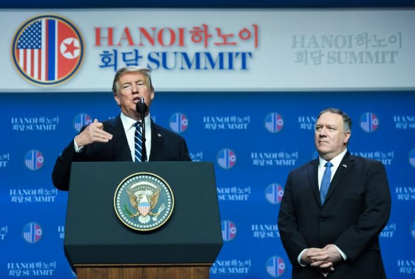 US President Donald Trump (L) speaks as US Secretary of State Mike Pompeo looks on during a press conference following the second US-North Korea summit in Hanoi on February 28, 2019. The nuclear summit between US President Donald Trump and Kim Jong Un in Hanoi ended without an agreement on February 28, the White House said after the two leaders cut short their discussions. (AFP/Saul Loeb)