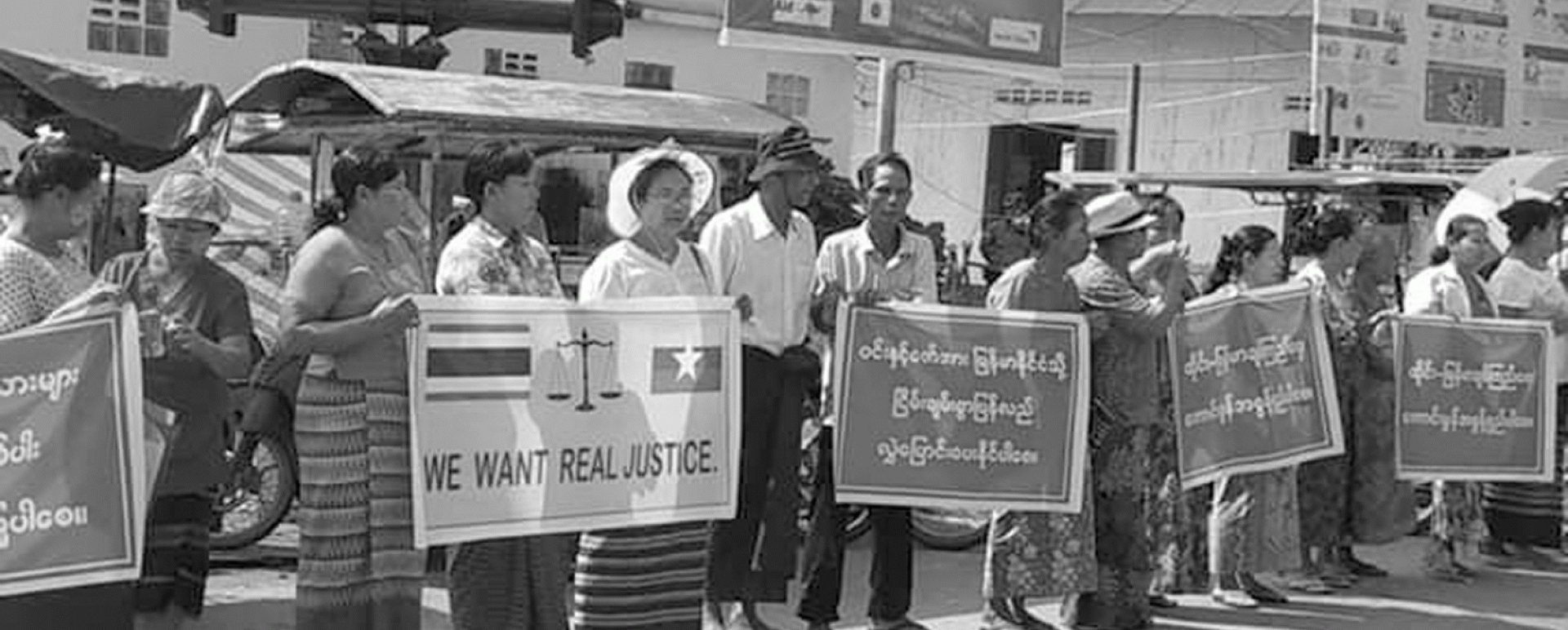 Protest held in Kawthaung Township for two Myanmar workers sentenced to death in Thailand.