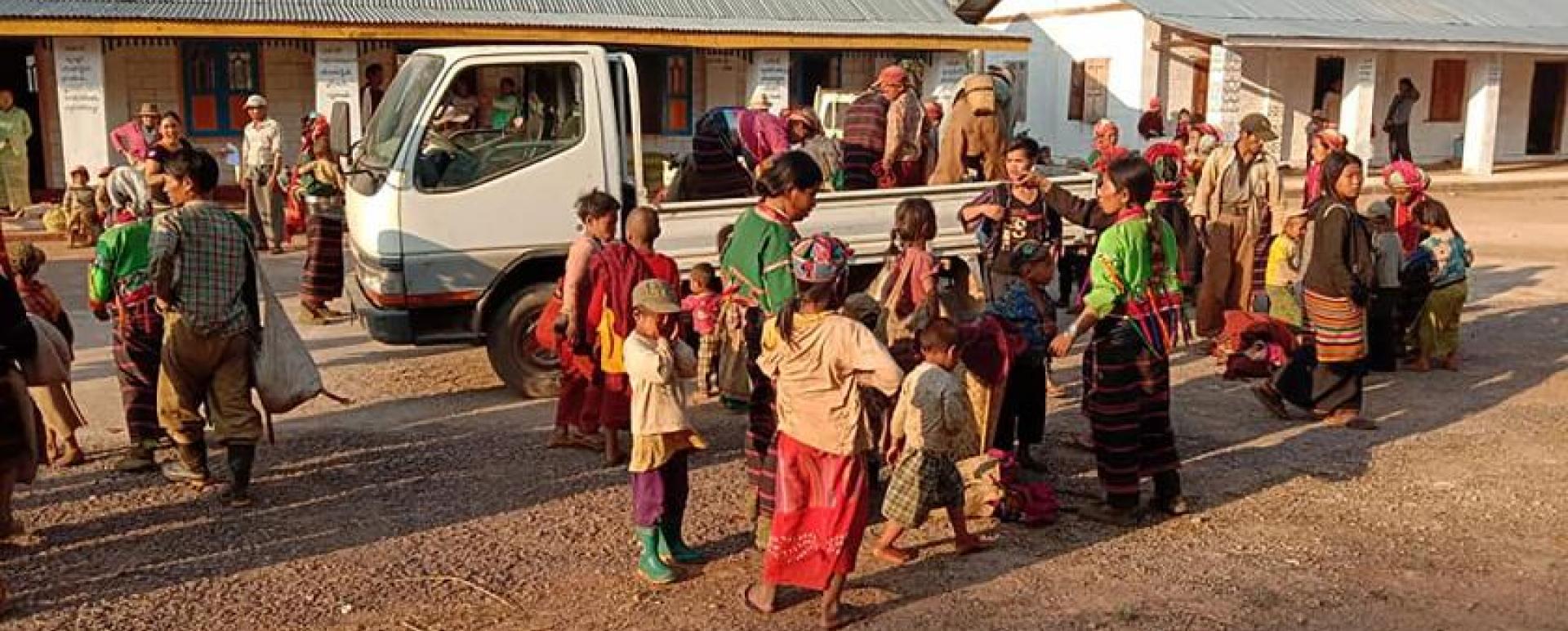 Displaced villagers arrived in refugee camp in Kyethi Township,