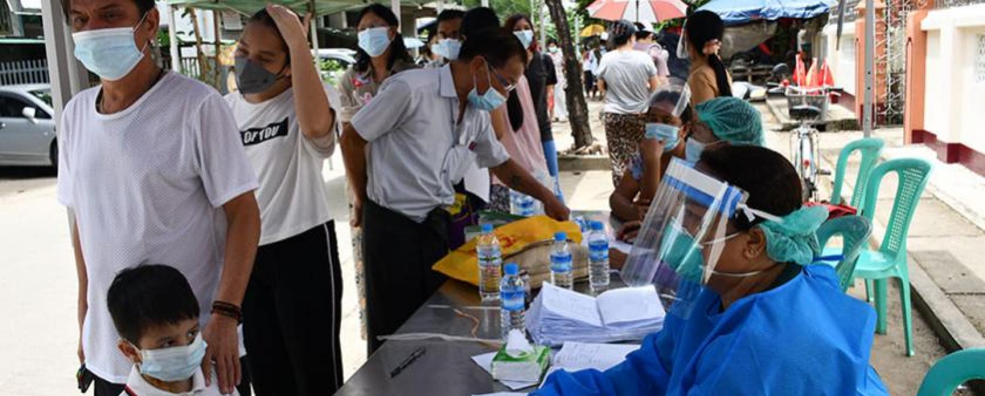 Health workers carried out COVID-19 Contact Tracing in Thingangyun Township in September (Photo-Kyi Naing)