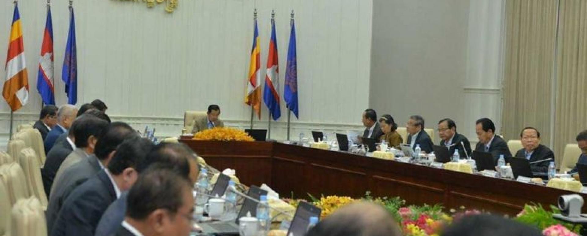 Prime Minister Hun Sen chairs a plenary meeting of the Council of Ministers at the Peace Palace on Friday where the council approved two coal-fired power plant projects and a transmission line worth nearly $1.7 billion. FRESH NEWS