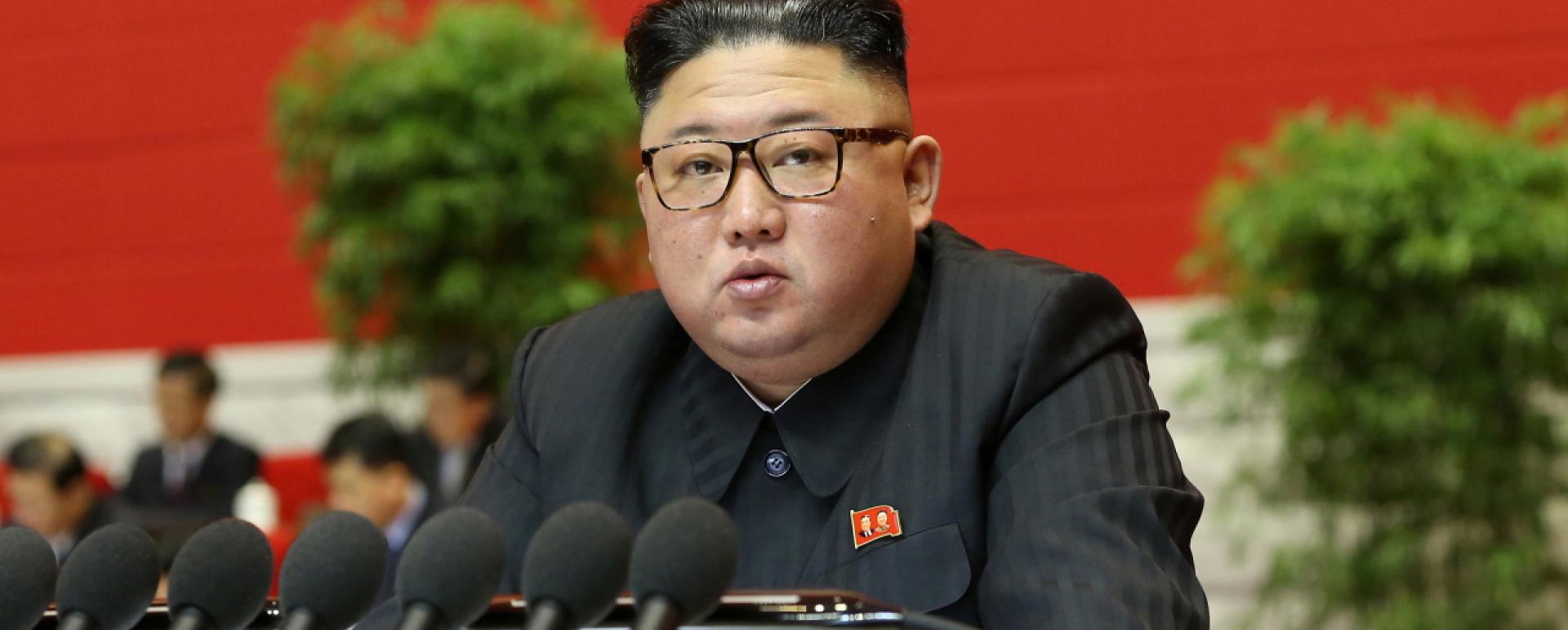 North Korean leader Kim Jong-un speaks during the second day of the eighth congress of the ruling Workers' Party in Pyongyang last Wednesday, in this photo released by the North's official Korean Central News Agency the next day. North Korea has launched the rare party congress, the first in nearly five years, amid expectations Pyongyang will unveil its policy directions on the economy and foreign affairs in the face of stalled denuclearization negotiations. (KCNA-Yonhap)