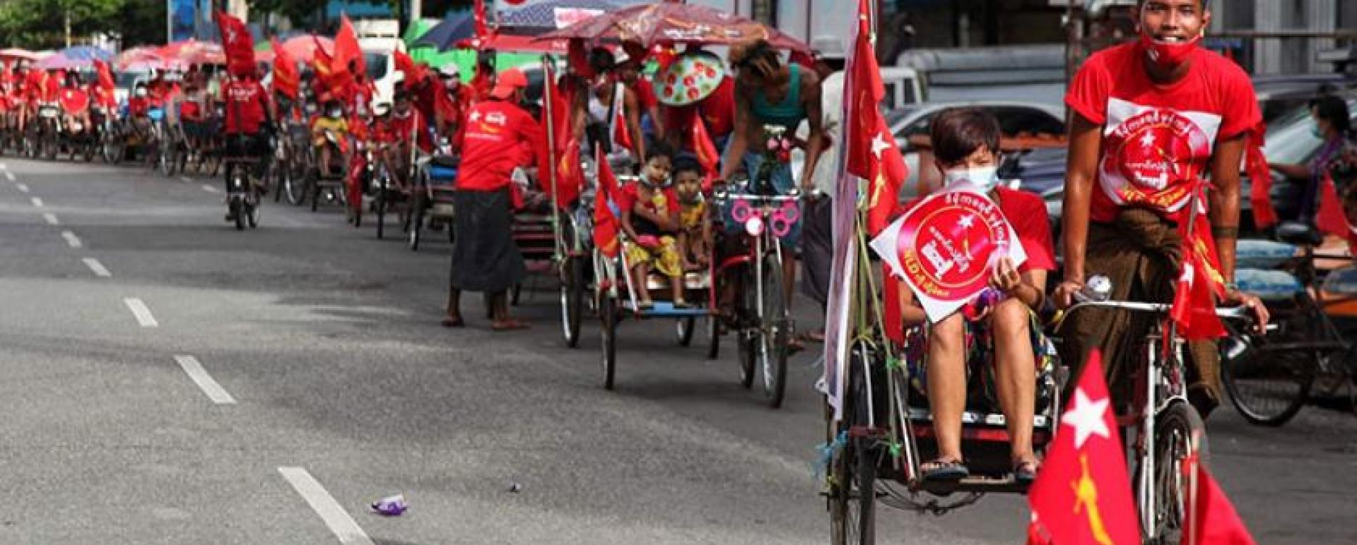 NLD supporters on trishaws in Ygn’s Stay-at-home areas